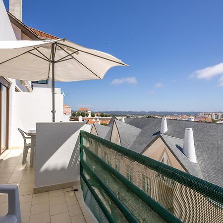 Concha Mar Com Vista Sobre A Baia Apartment เซามาร์ทินโญโดปอร์โต ภายนอก รูปภาพ