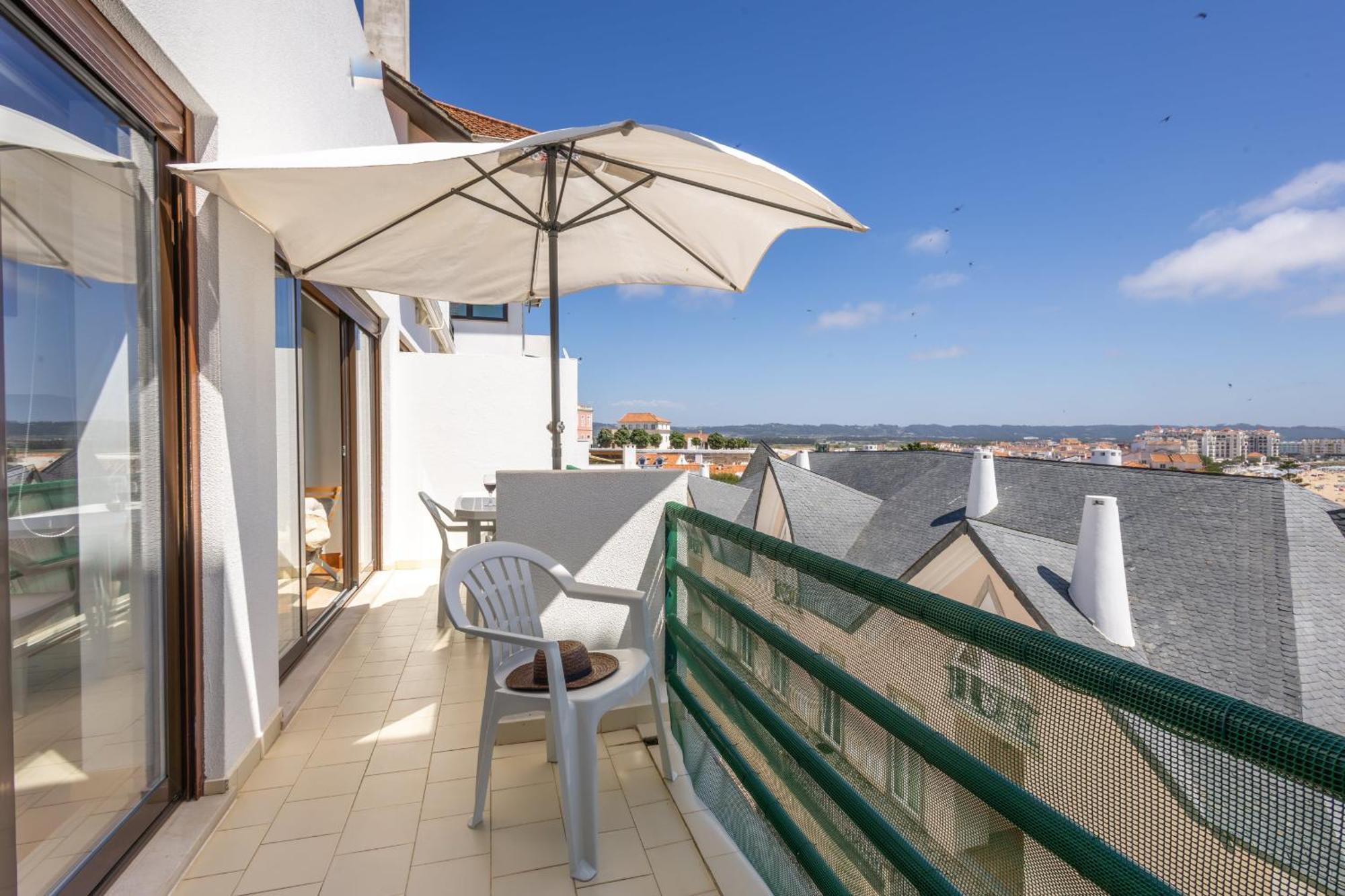 Concha Mar Com Vista Sobre A Baia Apartment เซามาร์ทินโญโดปอร์โต ภายนอก รูปภาพ