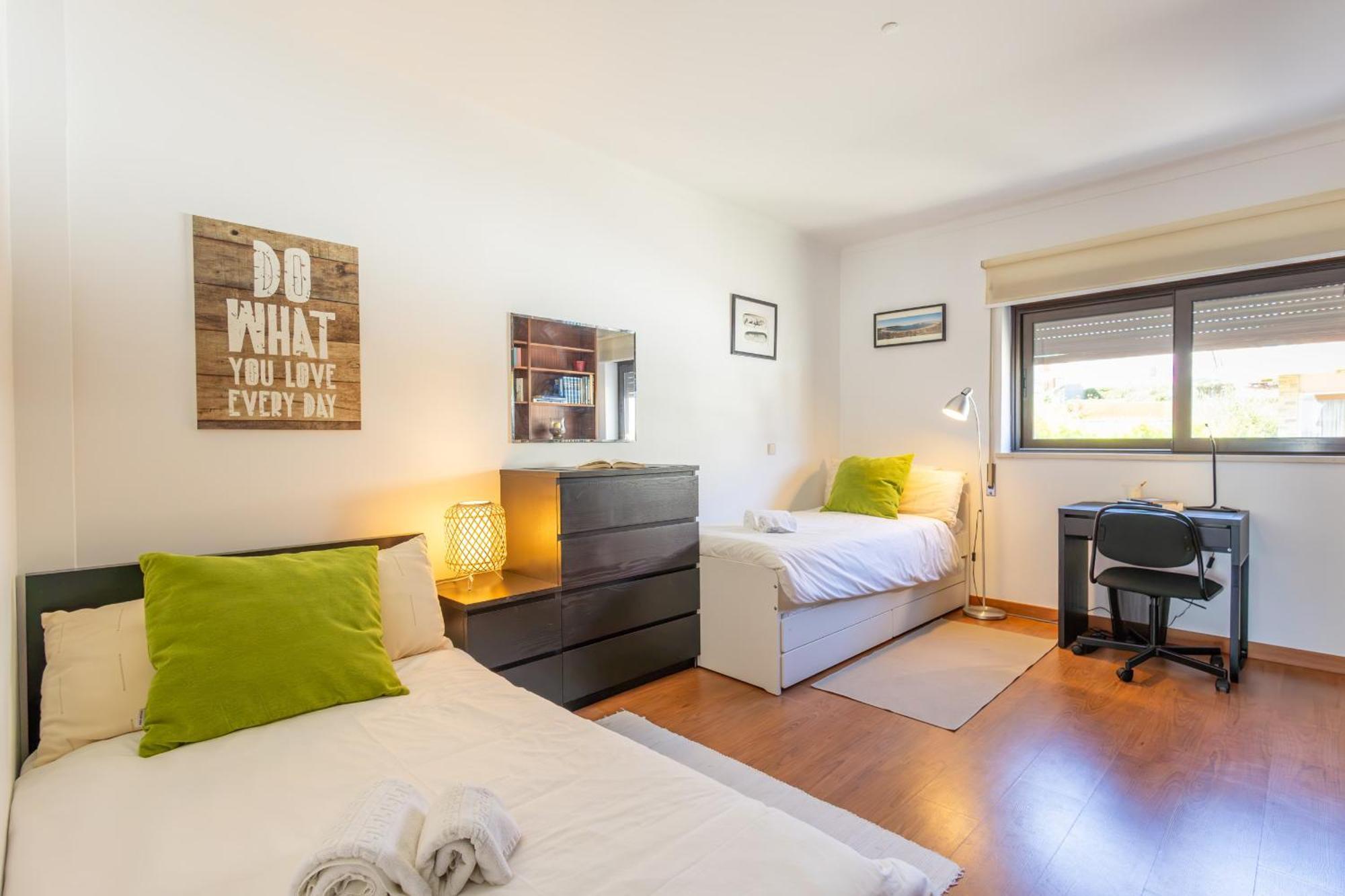 Concha Mar Com Vista Sobre A Baia Apartment เซามาร์ทินโญโดปอร์โต ภายนอก รูปภาพ