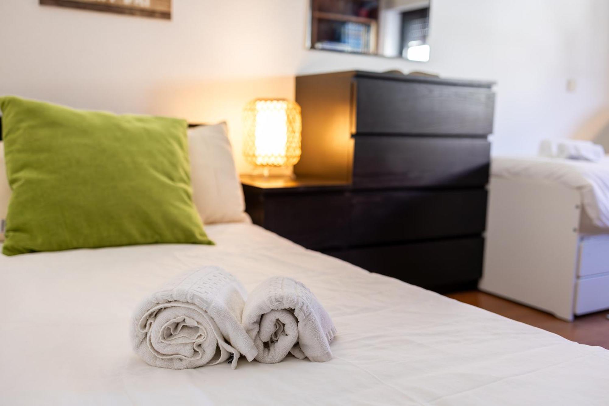Concha Mar Com Vista Sobre A Baia Apartment เซามาร์ทินโญโดปอร์โต ภายนอก รูปภาพ